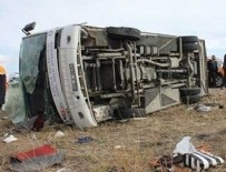 LİSE ÖĞRENCİ - Öğrenci otobüsü devrildi: 43 yaralı