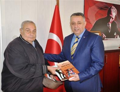 Tarihçi Galip Yavuz'dan Kaymakam Ateşoğlu'na Ziyaret