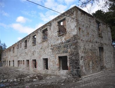 Devlet Büyüklerini Misafir Eden Tarihi Otel Restorasyona Alındı