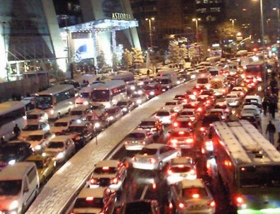 İstanbul trafiğinin yıllık maliyeti 6 milyar