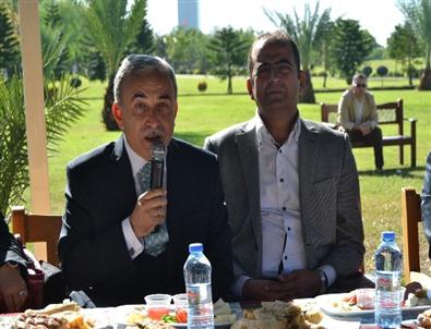 Vali Büyük, Konyalı Hemşehrileri İle Kahvaltıda Buluştu