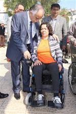 AKÜLÜ SANDALYE - Bayraklı'da Engellilere Engel Yok