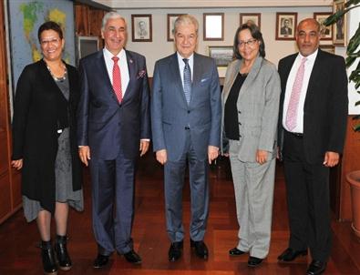 Demirtaş’tan Cape Townlı İş Adamlarına İşbirliği Daveti