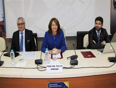 Yenilenebilir Enerjide Yatırımcı Bürokratik Engellerden Yakınıyor