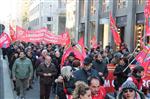 İŞ YASASI - İtalya’da Yeni İş Yasası Protesto Edildi