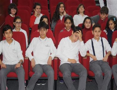 Yozgat Çözüm Koleji Öğrencilerine Meslekleri Tanıtıyor