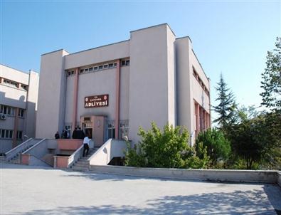 Bohçacı Kılığındaki Hırsızlar Yakalandı