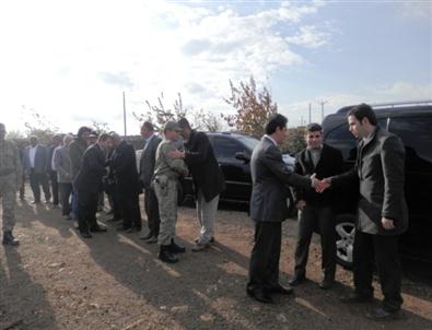 Jandarma Şırnak’ta Husumetli Aileleri Barıştırdı