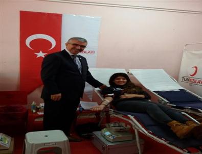 Lokman Hekim Anadolu Lisesi’nden Kan Bağışı Kampanyası