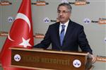 Üniversite Öğrencilerine Ücretsiz Ulaşım