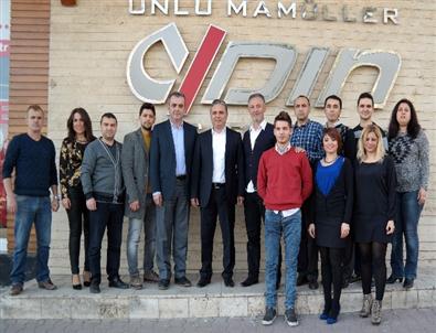 Bağışçılara Başkan Uysal’dan Teşekkür Belgesi