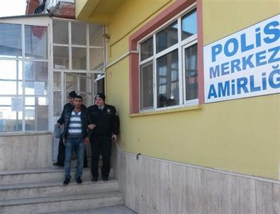 Bıçaklı Saldırgan Yakalandı