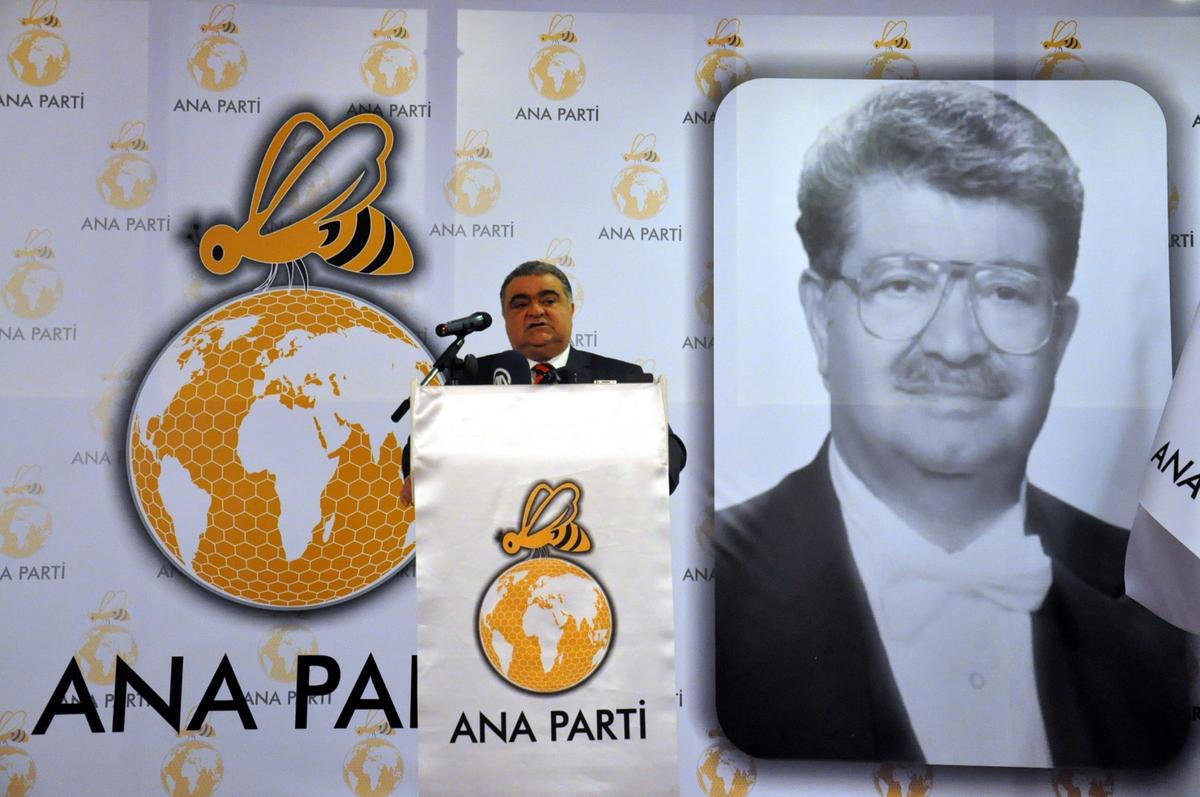 Ahmet Özal'dan yeni parti: Ana Parti