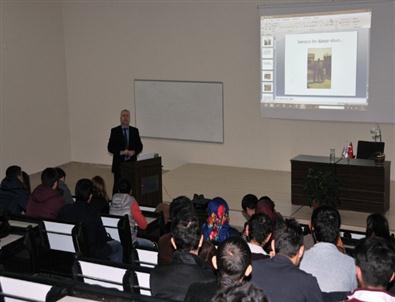 Omü İletişim Fakültesi 'Barış Gazeteciliği”ni Tartıştı