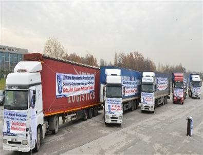 Büyükşehir Belediyesi'nden Suriyeli Sığınmacılara 5 Tır Dolusu Yardım