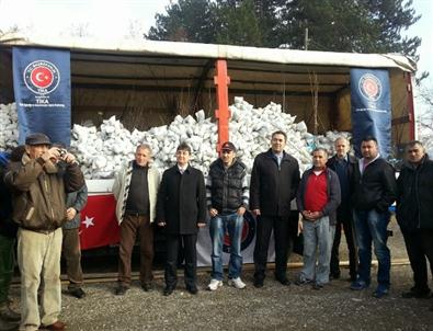 Karadağ’da Bistritsalı Çiftçilere Meyve Fidanı Dağıtımı Gerçekleştirildi