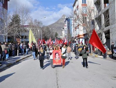 Kobani’de Öldürülen Sibel Bulut İçin Tunceli'de Yürüyüş