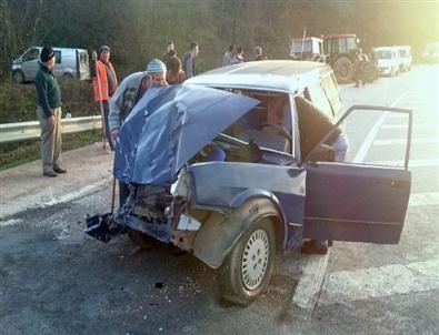 Otomobille Traktör Çarpıştı Açıklaması