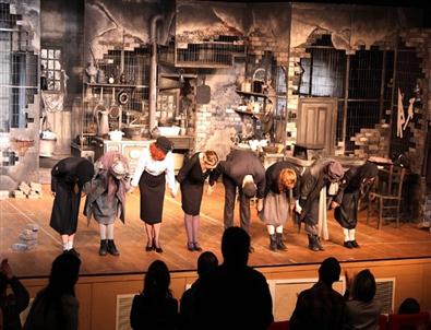 Başkan Aktürk Tiyatro Buluşmaları İle İlgili Değerlendirmelerde Bulundu