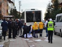 BELEDIYE OTOBÜSÜ - Başkentte Belediye Otobüsü Okul Dağılımı Sırasında Yayalara Çarptı
