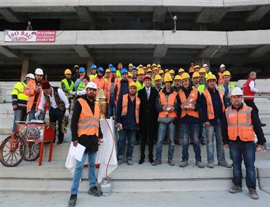 Vodafone Türkiye Ceo’sundan Vodafone Arena’ya Yeni Yıl Ziyareti