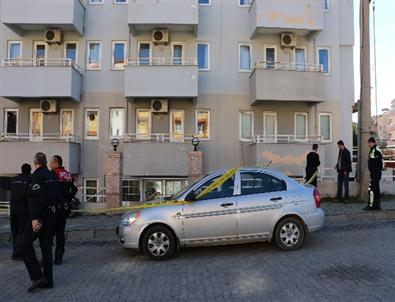 Borç Nedeniyle Satılan Eski Oteline Kurşun Yağdırdı