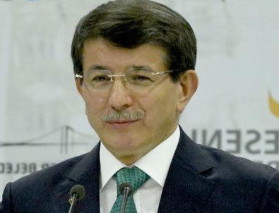 Davutoğlu'ndan belediye başkanlarına uyarı