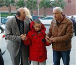 NUMUNE HASTANESİ - Deney Yaparken Gözünden Yaralanan Mert İçin Yeni Umut