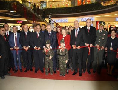 Gaziantepli Şehitler Anısına Sergi Açıldı