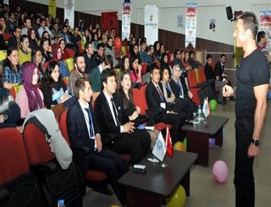 Selçuk’ta Kariyer ve İletişim Günleri