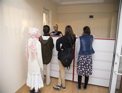 Sultanbeyli’de İstanbulkart Başvuru Noktası Hizmete Başladı