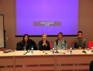 Tasarımcılar Öğrencilerle Buluştu