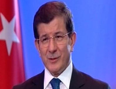 Davutoğlu: Başbakan'ın kızı olmak suç mu?