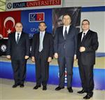 Dünya Barışını Tehdit Eden Riskler İzmir Üniversitesinde Masaya Yatırıldı