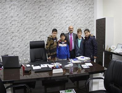 Öğrencilerden Gökçebey İlçe Milli Eğitim Müdürüne Ziyaret