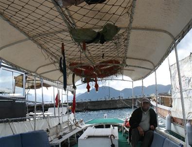 Can Yeleklerini İnsan Kaçakçılarının Çaldığı İddiası