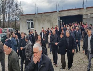 Kazada Ölen Eski Muhtar Toprağa Verildi