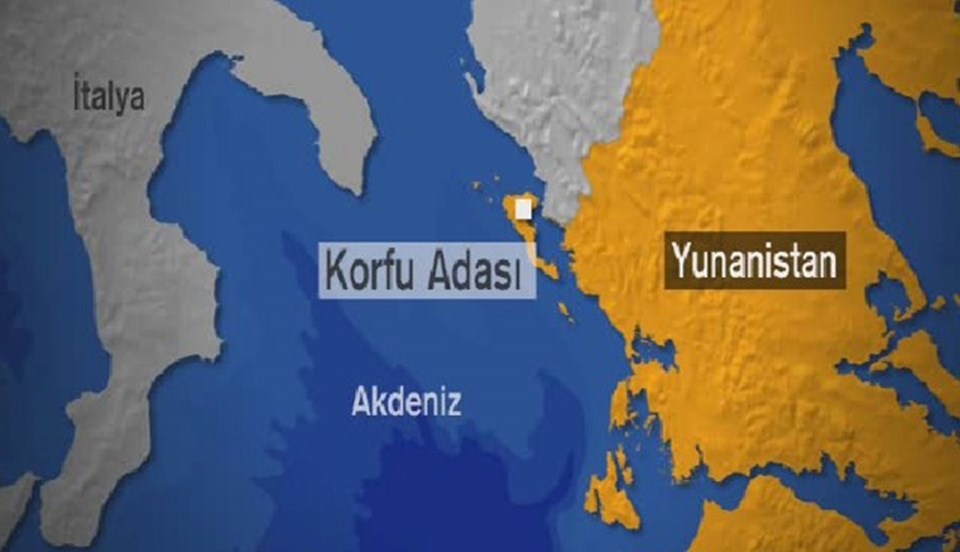 Yanan feribotta 54 Türk yolcu bulunuyor