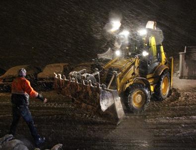 Sakarya Üniversitesi Öğrencileri Yollarda Mahsur Kaldı