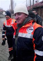 AFAD - Üniversiteli Genç Donmak Üzereyken Kurtarıldı