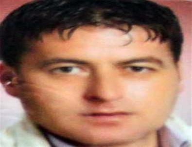 Babası Oğlunu Ölü Buldu