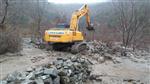 ALP ARSLAN - Kuyucak’ta Aşırı Yağışlar Göleti Patlattı
