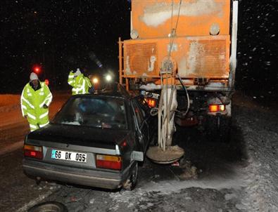 Otomobil Kar Temizleme Aracına Çarptı Açıklaması