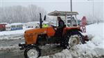 (özel Haber) Gönüllü Vatandaş Karlı Yolları Açıyor