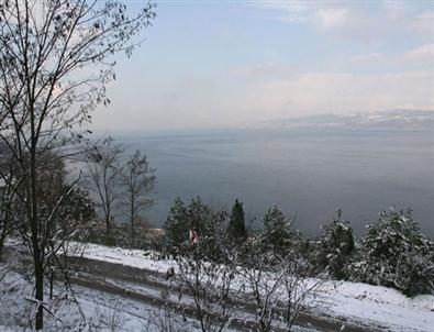 Sapanca Gölü Yükselişini Sürdürüyor