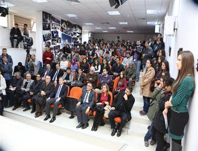 Müsteşar Kemal'den Tiyatro Tüyoları