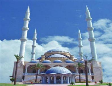 Külliye Cami’ne Yaşlı ve Engelli Asansörü