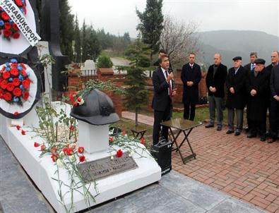 Metin Türker Mezarı Başında Anıldı