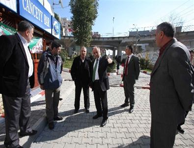 Bayraklı’ya 301 Metrekare Kilit Parke