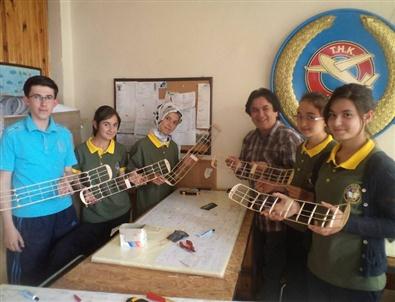 Demirci'nin Model Uçak Ustalarından ''ata''Modeli